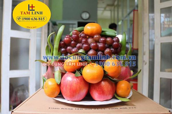 Read more about the article Mâm ngũ quả cúng động thổ cần 5 loại trái cây nào?