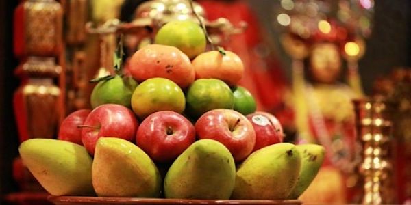 Read more about the article Nên và không nên cúng loại quả nào? Quả dứa có thắp hương được hay không?