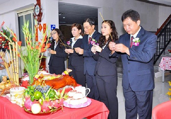 cúng văn phòng mới