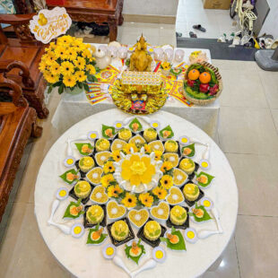 Alternative view of Mâm Cúng Căn Bé Trai Hạnh Phúc CBT-HP