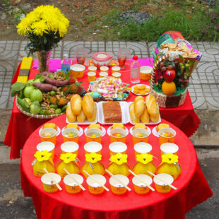 Cúng Cô Hồn - COMBO 1999K (Heo Quay)