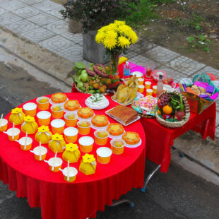 cung co hon thang 7 am lich 2999k ga heo quay 3