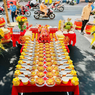 Alternative view of Mâm Cúng Về Văn Phòng Mới Luxury VPM-LUX