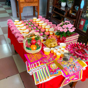 Cúng đầy tháng bé gái