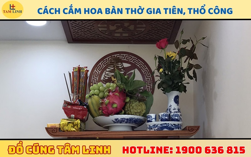 Cách cắm hoa bàn thờ gia tiên, Thổ Công đơn giản, trang trọng
